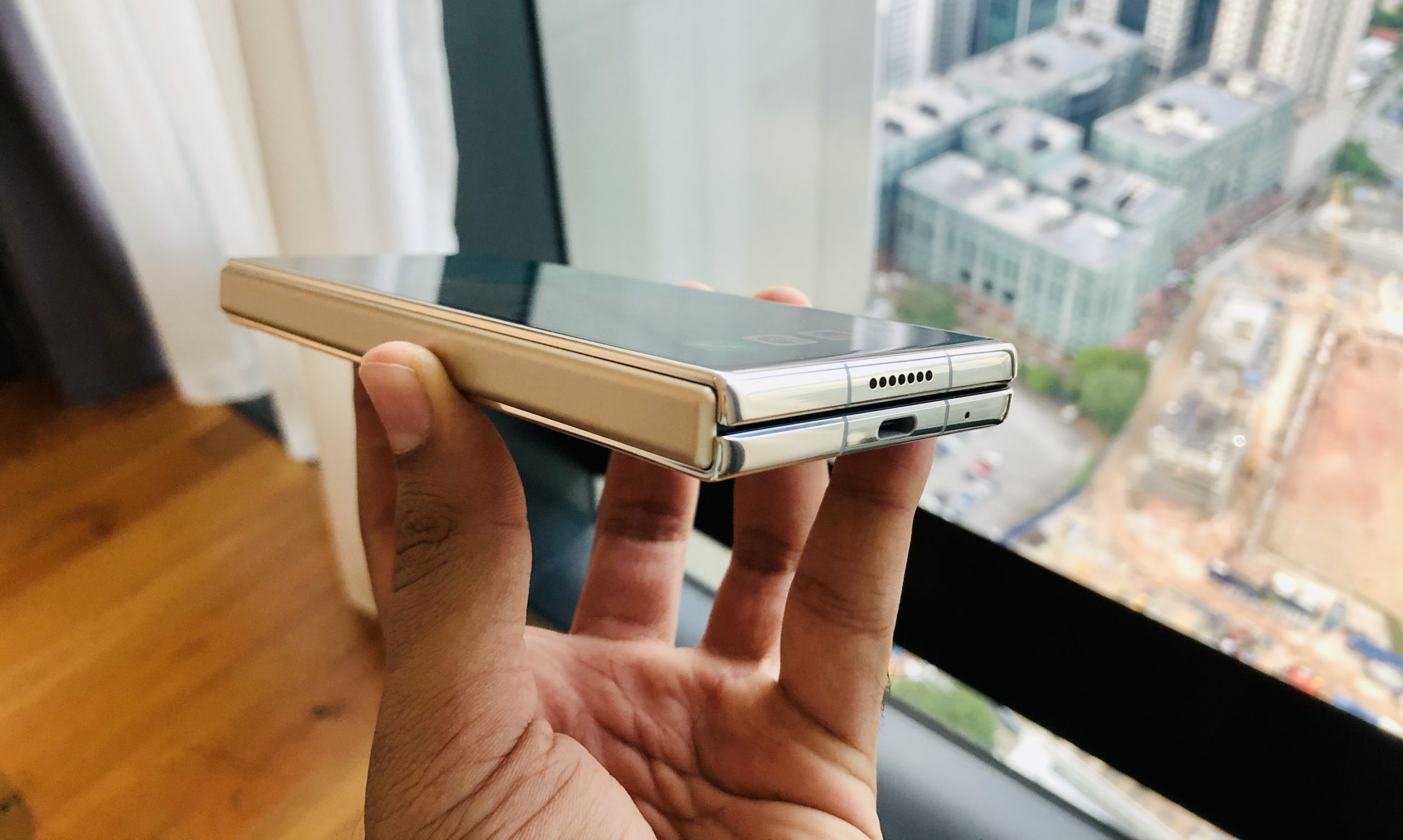 Pandangan Pertama Honor Magic V - Telefon Pintar Foldable pertama dengan Snapdragon 8 Gen 1 25