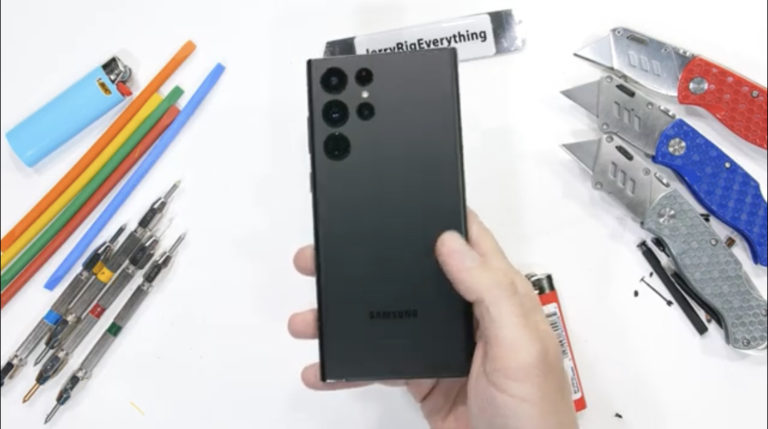 Samsung Galaxy S22 Ultra lulus ujian ketahanan JerryRigEverything 9