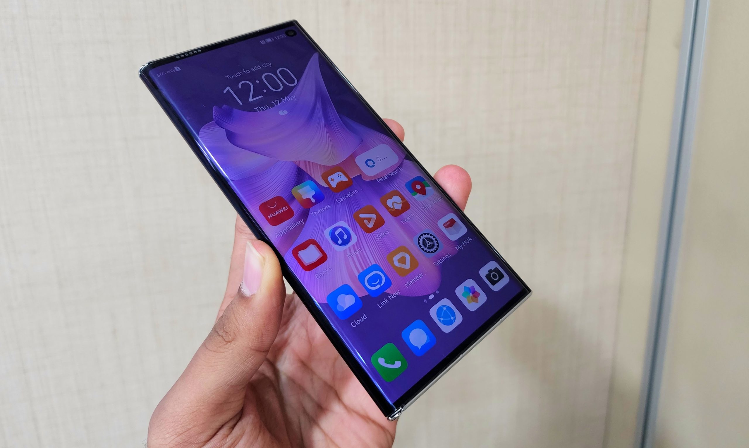 Telefon pintar foldable HUAWEI Mate Xs 2 kini rasmi di Malaysia dengan cip Snapdragon 888 4G pada harga RM 7,999 21