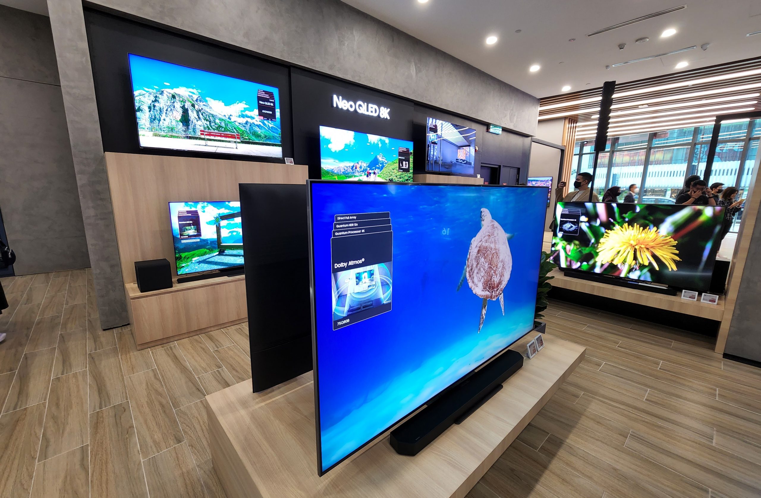 Sengheng x Samsung Premium Experience Store yang pertama di Asia Tenggara dibuka di Malaysia 26