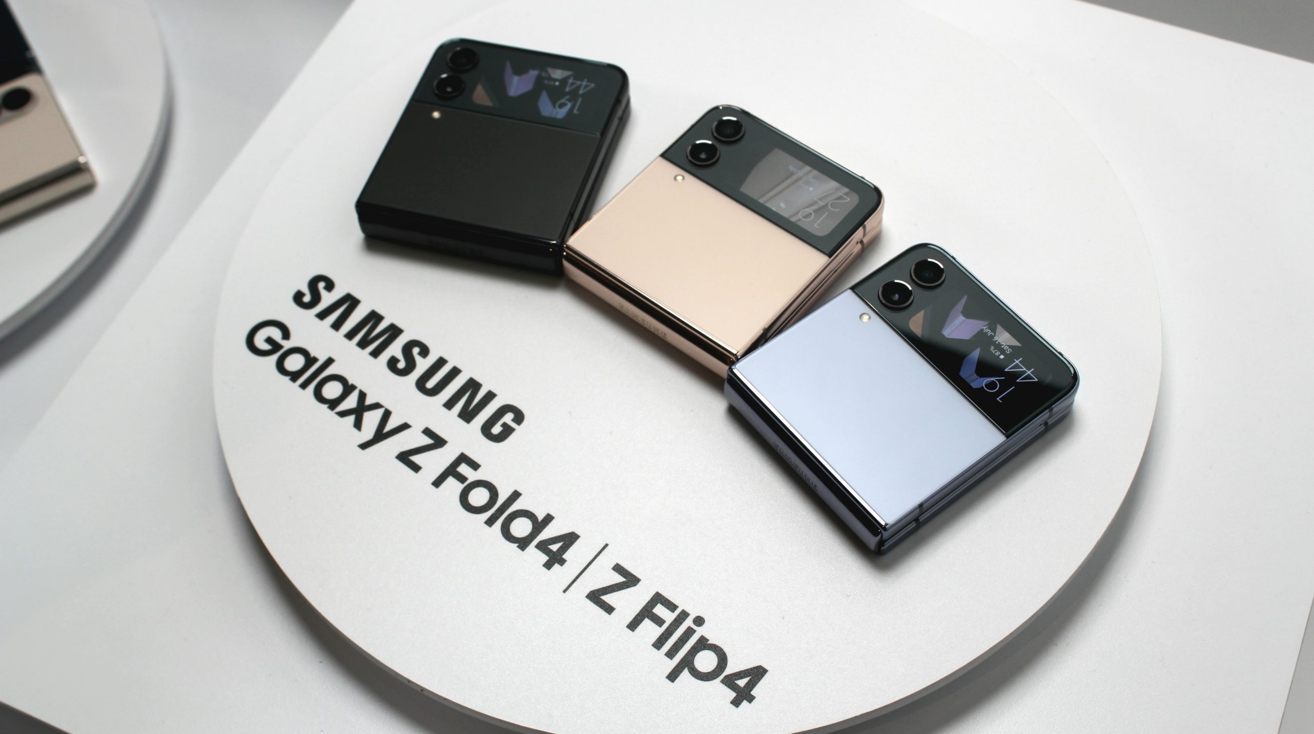 Samsung Galaxy Z Flip4 dilancarkan secara rasmi dengan reka bentuk lebih nipis dan cip Snapdragon 8+ Gen 1 - harga dari RM 4,099 25