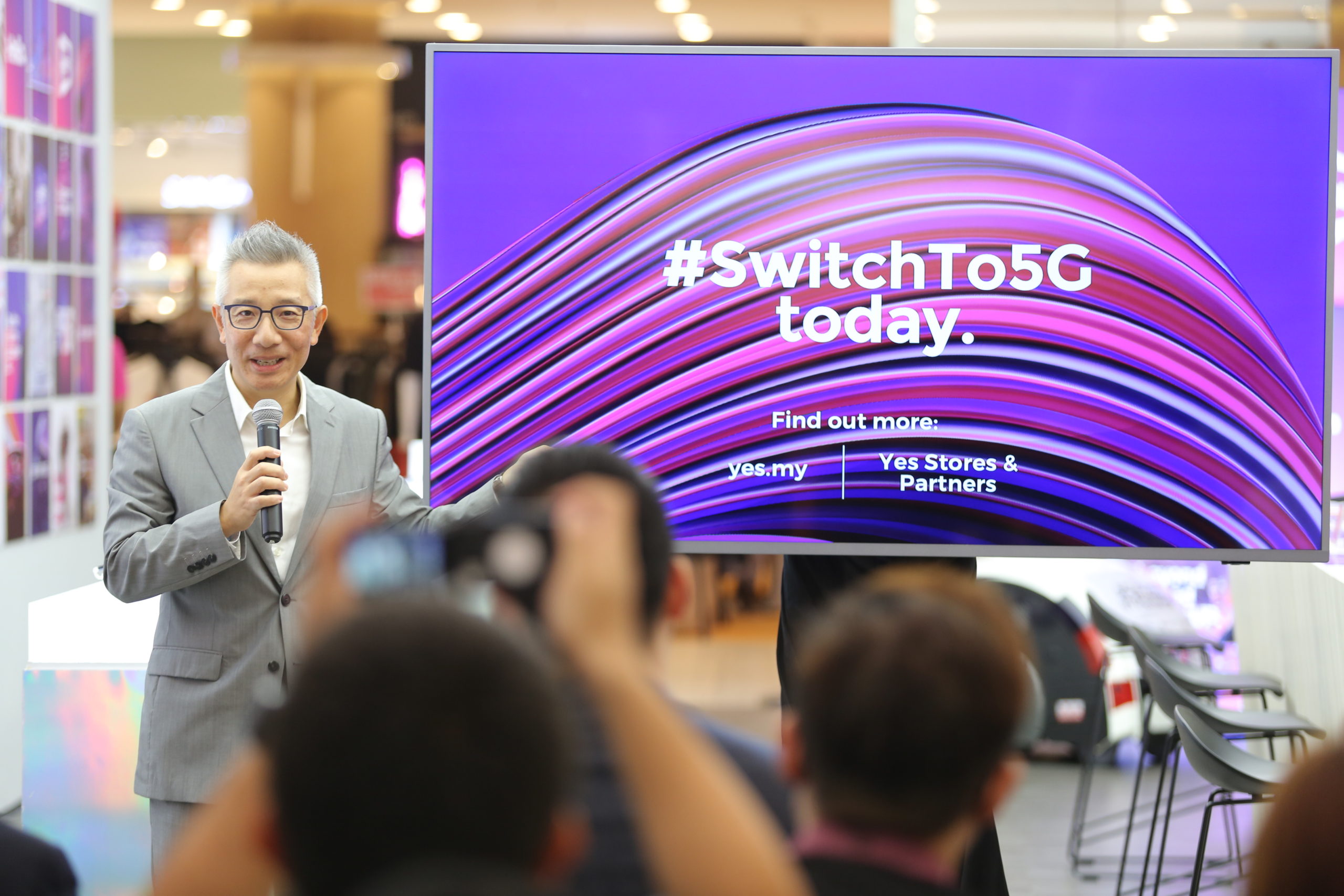 Yes secara rasminya telah membuka Yes Experience Store 5G pertama di Malaysia 17