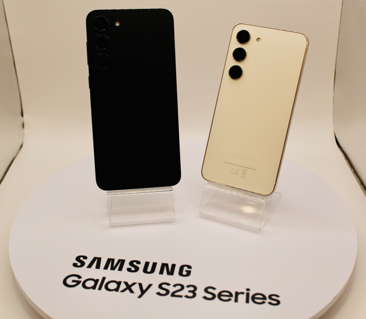 Samsung Galaxy S23 dan Galaxy S23+ kini rasmi dengan reka bentuk baharu dan cip Snapdragon 8 Gen 2 for Galaxy - dari RM 3,899 13