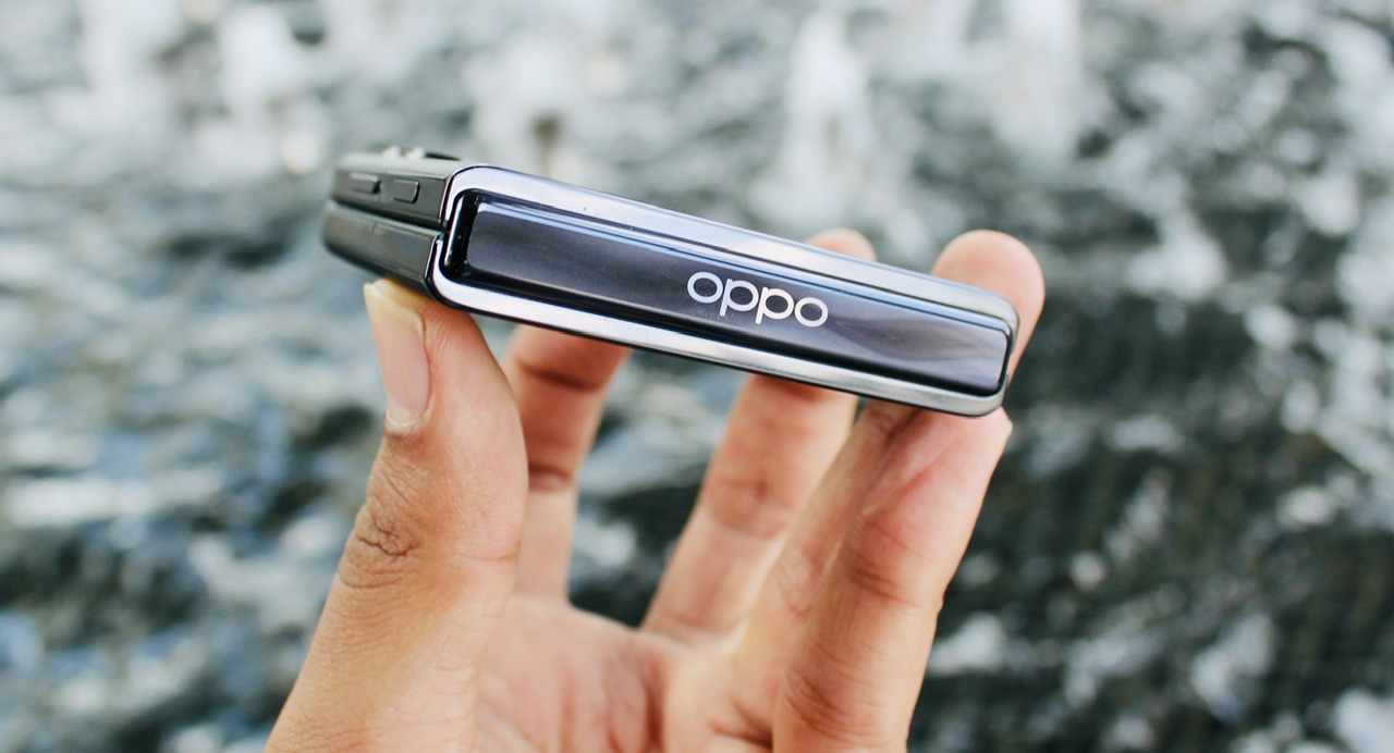 ULASAN : OPPO Find N2 Flip - Telefon Pintar Flip dengan lekukan minima dan bateri tahan lebih lama 3