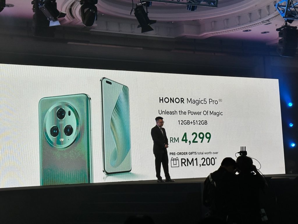 HONOR Magic5 Pro kini rasmi di Malaysia - harga RM 4,299 1