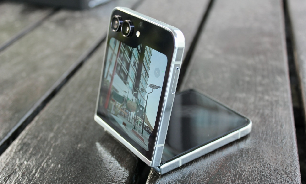 ULASAN : Samsung Galaxy Z Flip5 - Upgrade Terbesar pada Cover Screen 68
