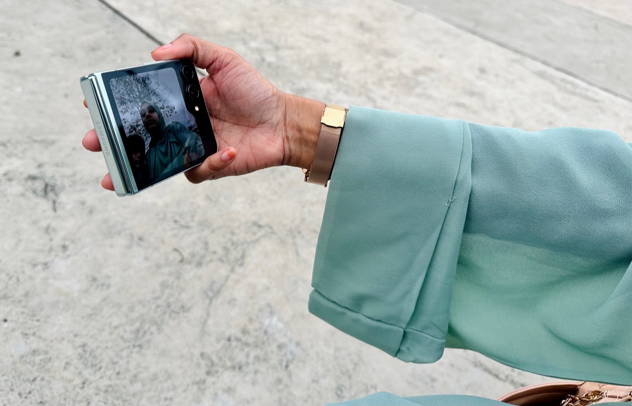 Bagaimana Samsung Galaxy Z Flip5 mampu membantu anda menjadi bintang TikTok baharu 26