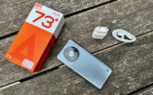 ULASAN : ZTE Blade A73 5G - Telefon Pintar 5G Entry-Level dengan dual-mode 5G 70