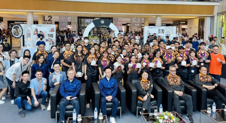 HUAWEI hadiahkan setiap pemenang pingat Sukan Asia 2022 seutas jam HUAWEI Watch GT 4 7