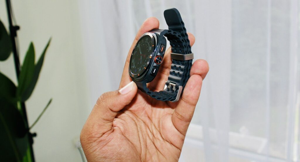 Samsung Galaxy Watch Ultra dilancarkan secara rasmi - RM 3,399 3