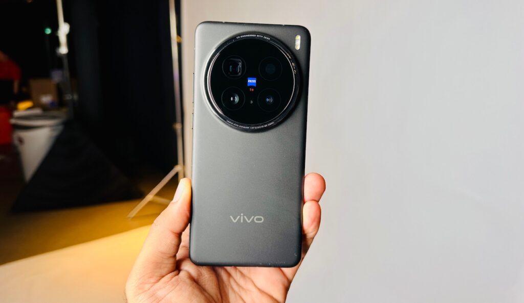 vivo X200 Pro dan X200 kini rasmi di Malaysia - harga dari RM 3,599 7