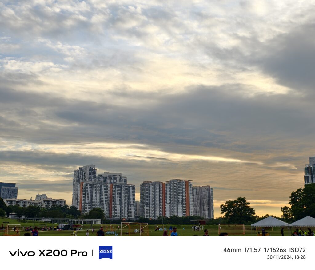 ULASAN : vivo X200 Pro - Teknologi Zoom Luar Biasa, Prestasi Padu 32