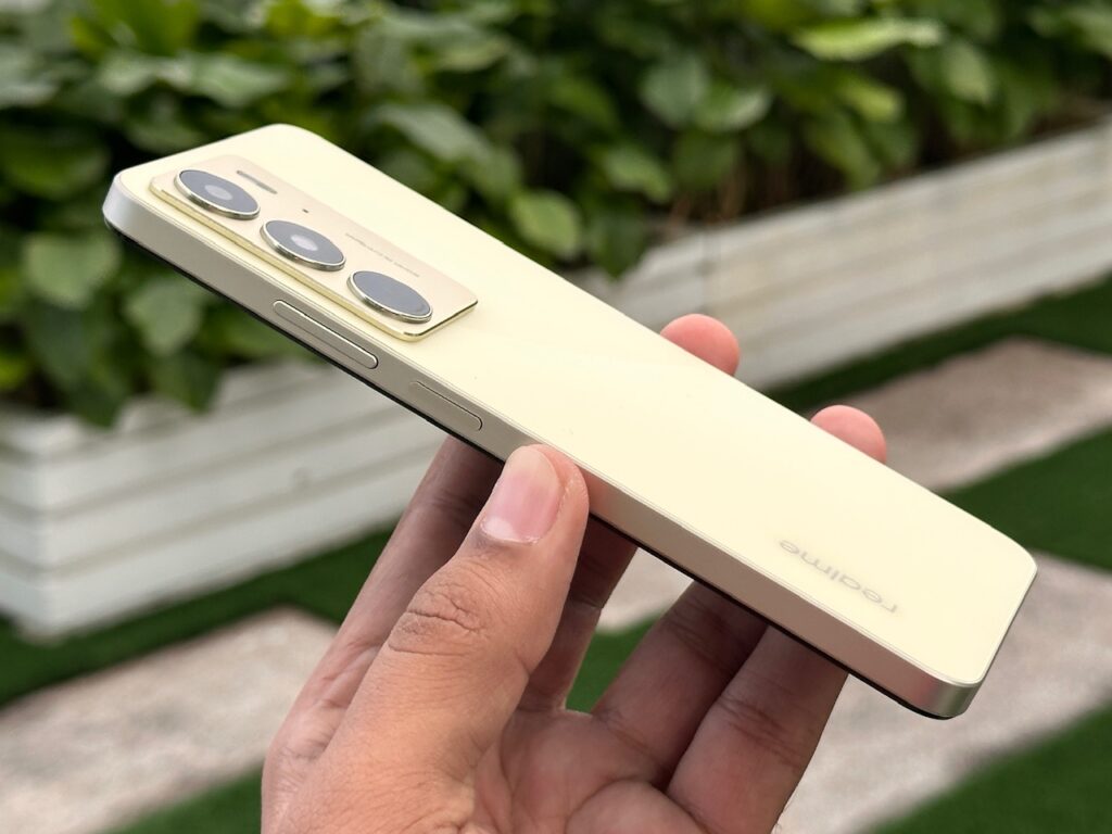 ULASAN : realme C75 - telefon pintar mesra poket pertama dengan pensijilan IP66, IP68 dan IP69 3