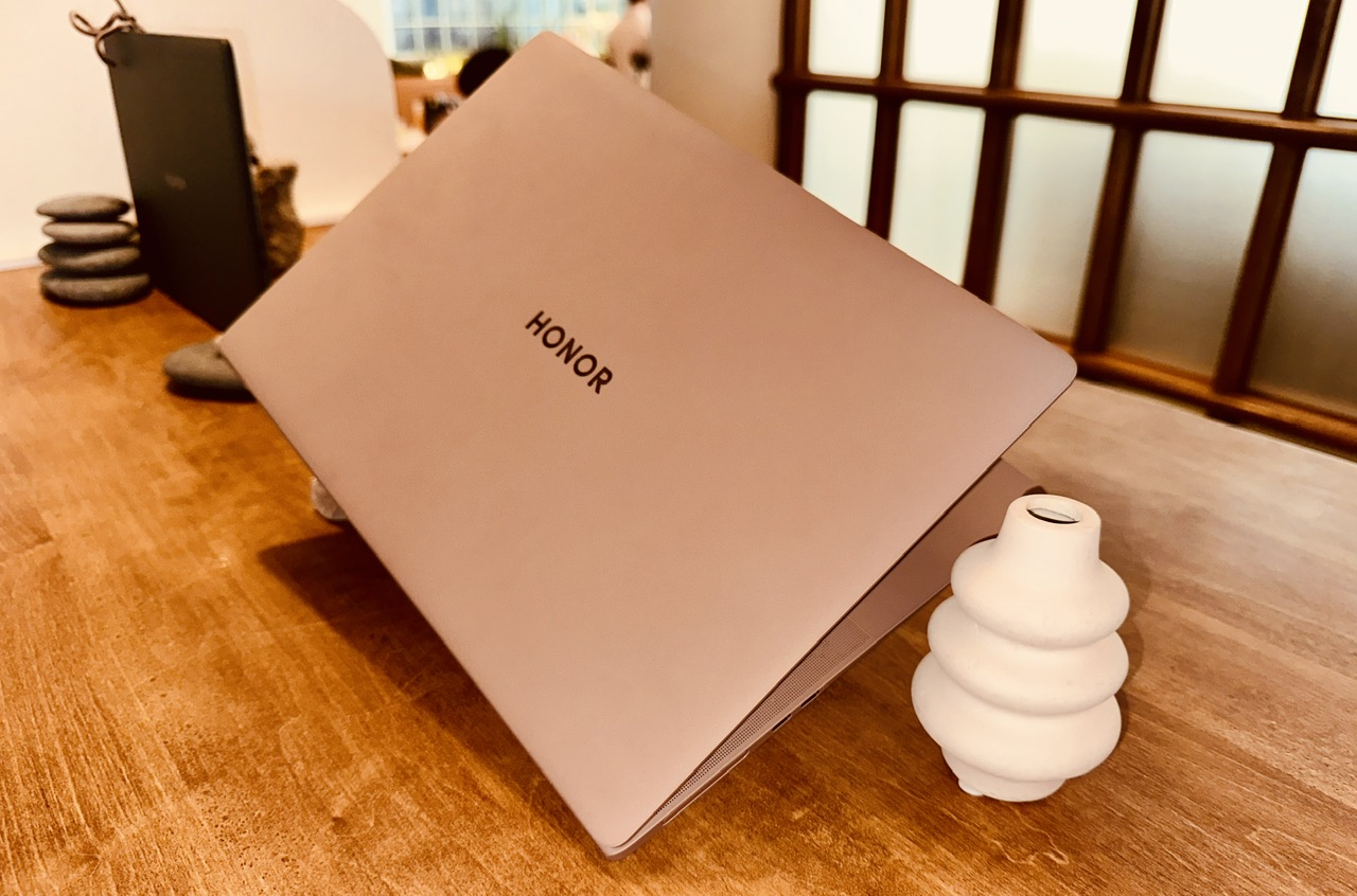 HONOR MagicPad 3 dan MagicBook 14 Art 2025 kini rasmi di Malaysia 7 HONOR MagicPad 3 dan MagicBook 14 Art 2025 kini rasmi di Malaysia 7