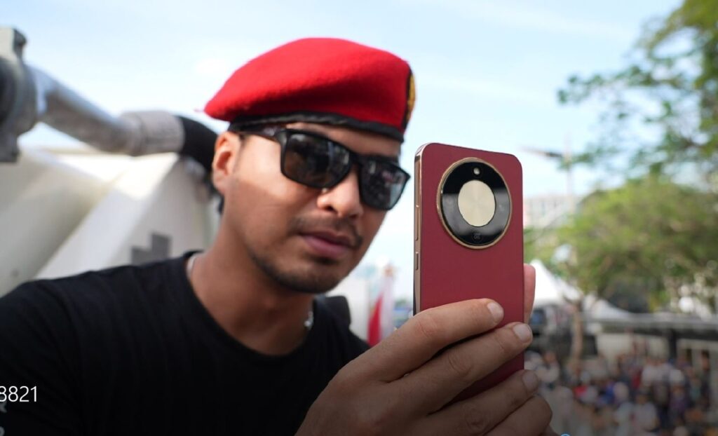 Telefon Pintar Terbaru HONOR X9 Series buat penampilan di perarakan Hari Kemerdekaan 1