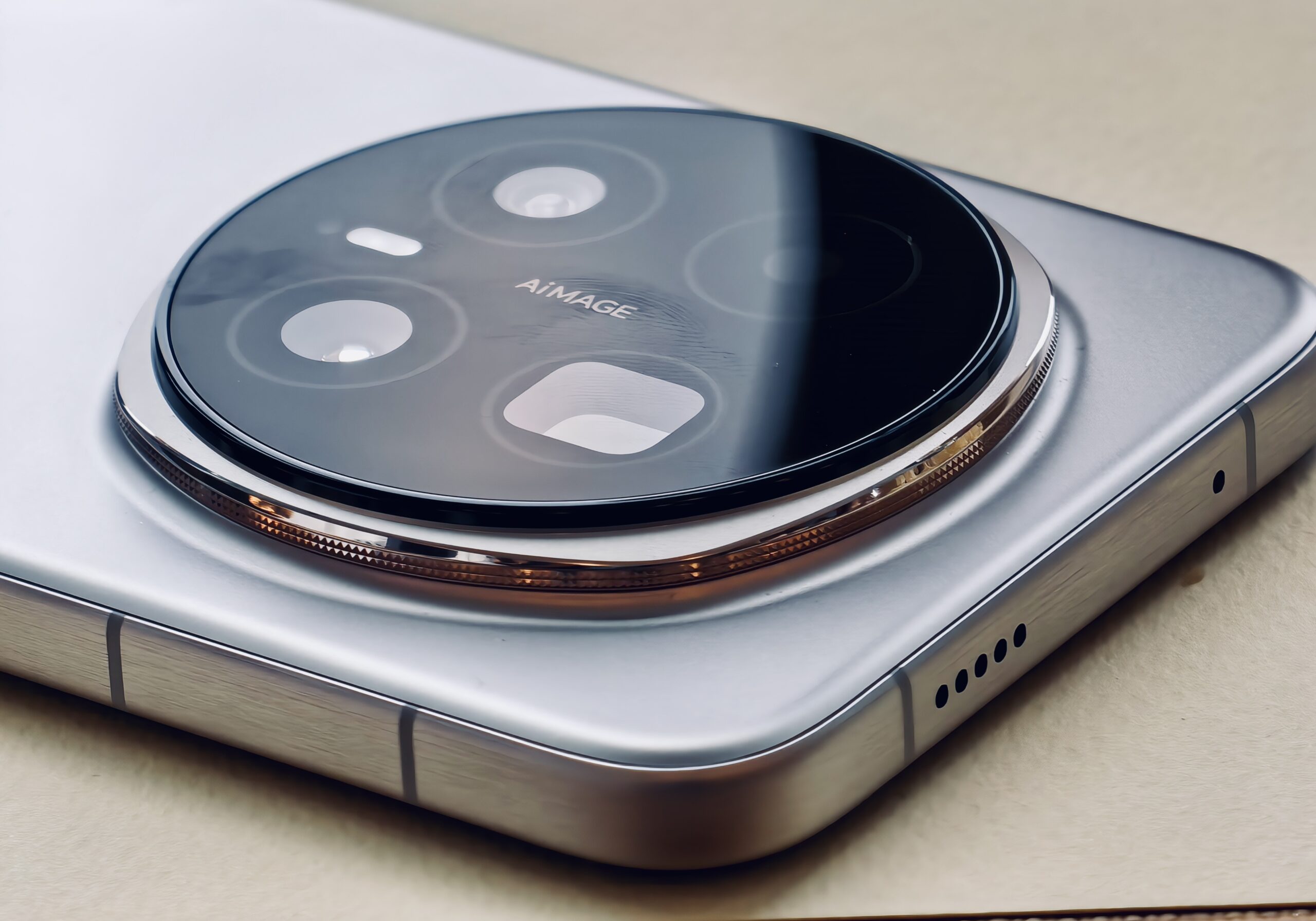 HONOR Magic8 Pro - Ulasan Sensor 200MP Ultra Night Telephoto 2 HONOR Magic8 Pro - Ulasan Sensor 200MP Ultra Night Telephoto 2