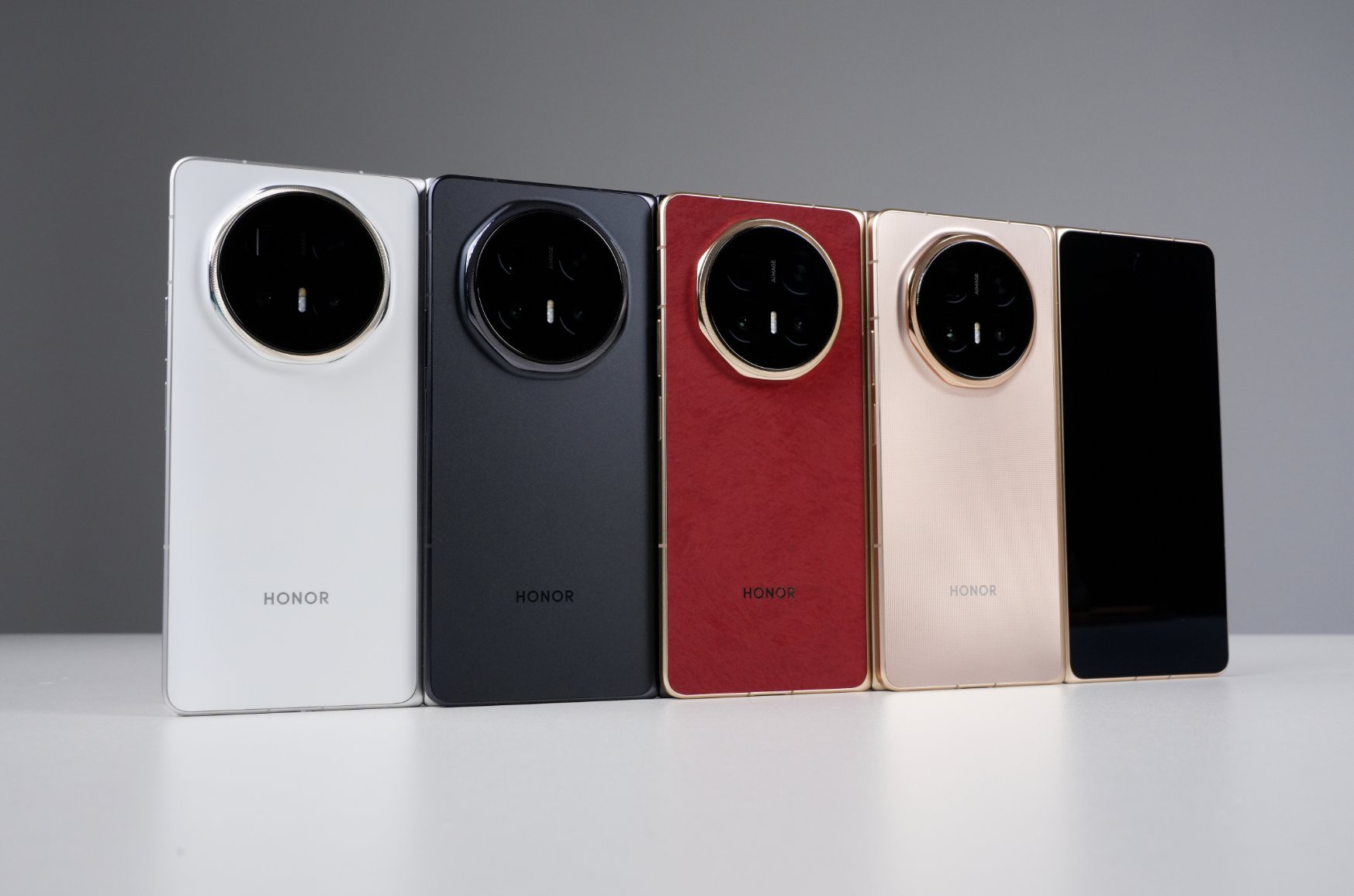 HONOR Magic V6 kini rasmi - foldable pertama dengan penarafan kalis air dan debu IP68 & IP69 4 HONOR Magic V6 kini rasmi - foldable pertama dengan penarafan kalis air dan debu IP68 & IP69 4