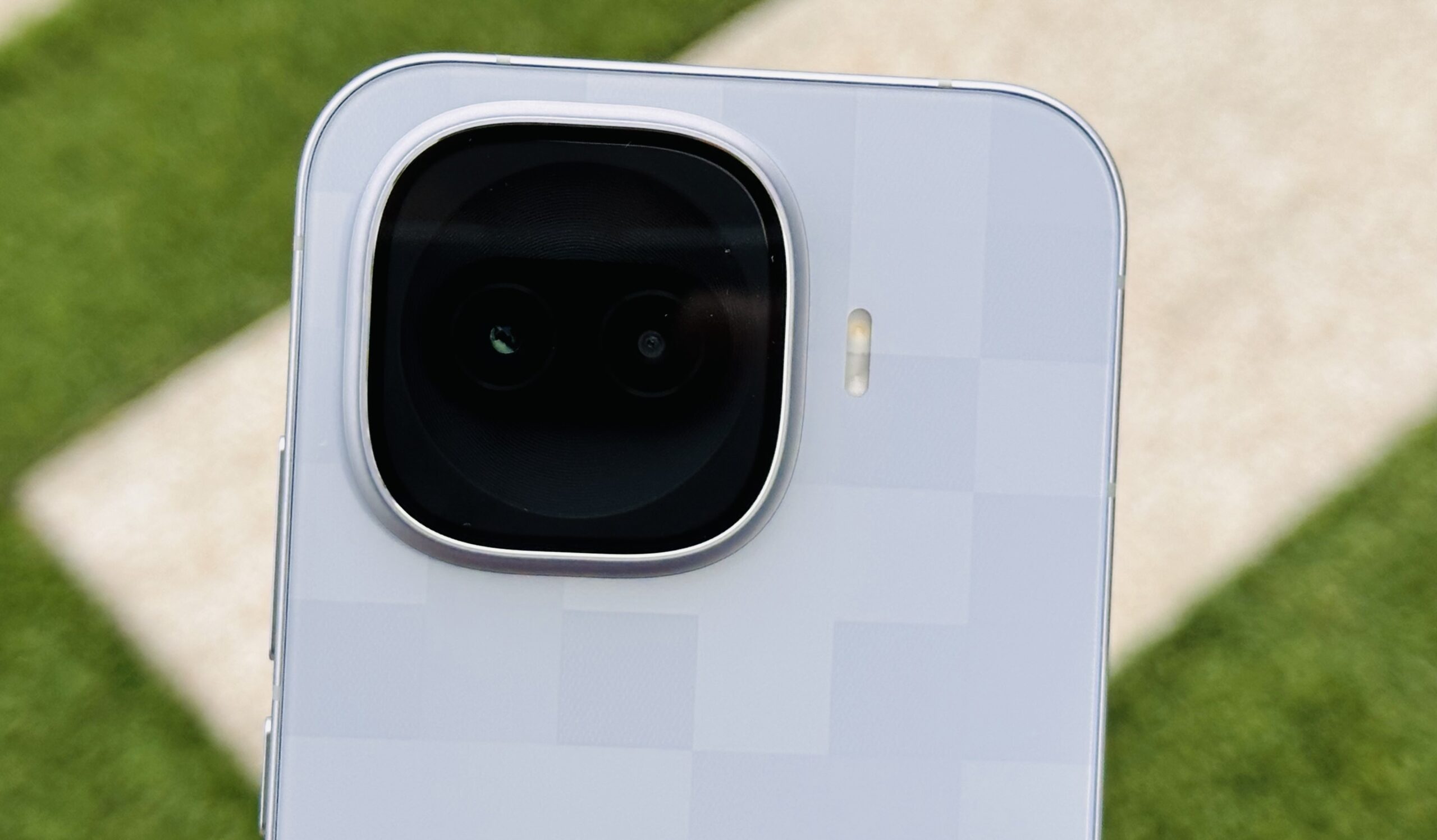 ULASAN : iQOO 15R - RM2,499 Untuk Spesifikasi Gila Macam Ni? 9 ULASAN : iQOO 15R - RM2,499 Untuk Spesifikasi Gila Macam Ni? 8