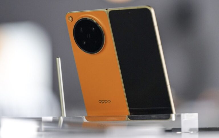 OPPO Find N6 kini rasmi dengan teknologi Zero-feel Crease - RM 8,699 1