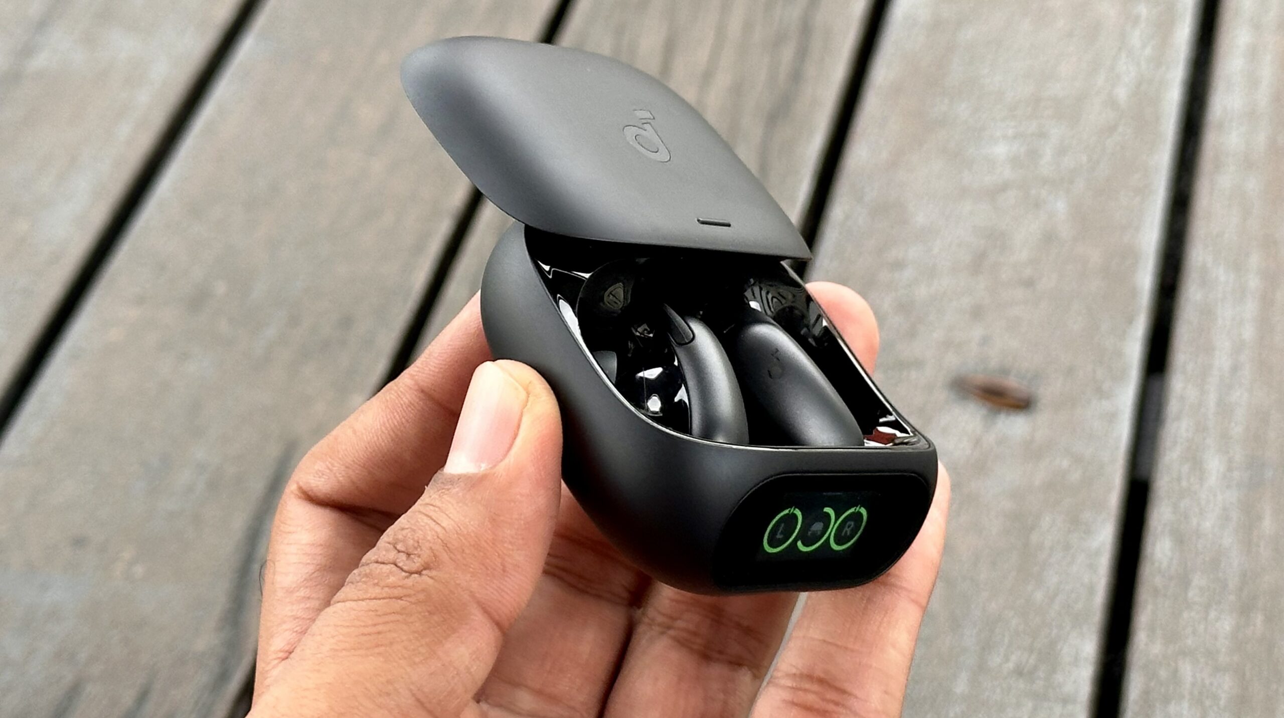 ULASAN : Anker Soundcore Liberty 5 Pro Max dan Liberty 5 Pro - Earbuds AI yang premium dan pintar 8 ULASAN : Anker Soundcore Liberty 5 Pro Max dan Liberty 5 Pro - Earbuds AI yang premium dan pintar 8