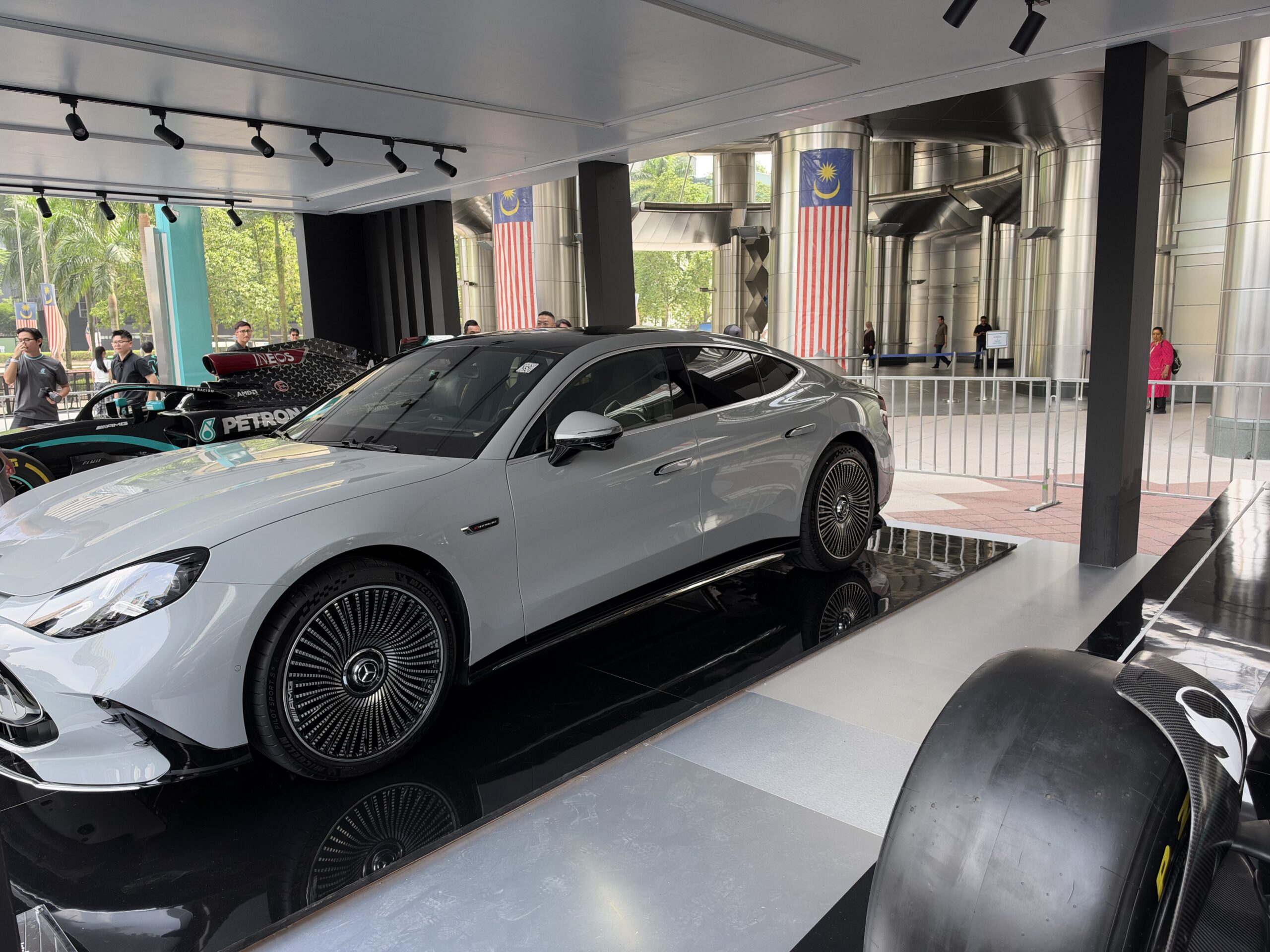 Mercedes-AMG GT 63 PRO 4MATIC+ Coupé & GT 63 4-Door Coupé dilancarkan di Malaysia 7 Mercedes-AMG GT 63 PRO 4MATIC+ Coupé & GT 63 4-Door Coupé dilancarkan di Malaysia 7